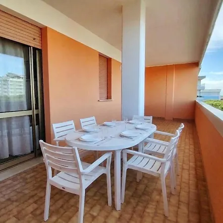Capitol Apartment