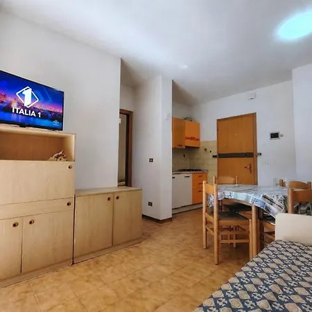 Capitol Apartment *